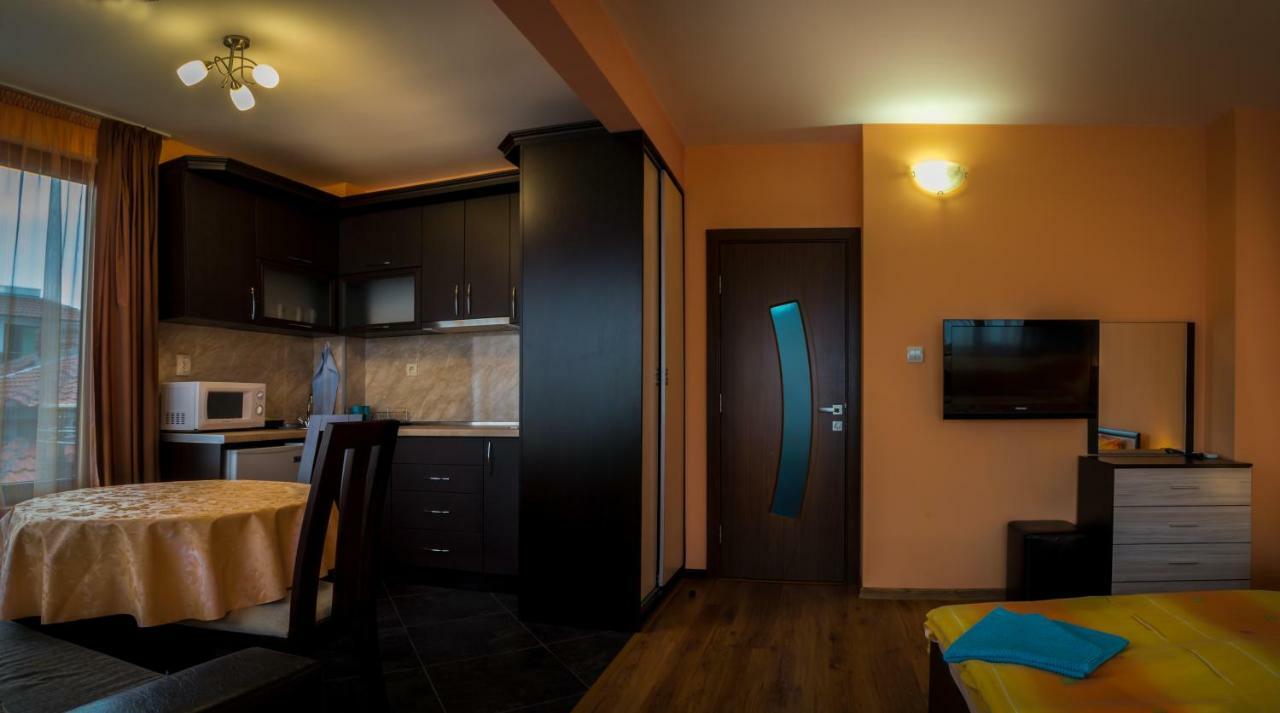 Guest House Karamihalevi Созополь Екстер'єр фото